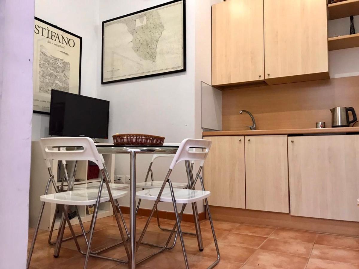 B&B Interno 3 บารี ภายนอก รูปภาพ